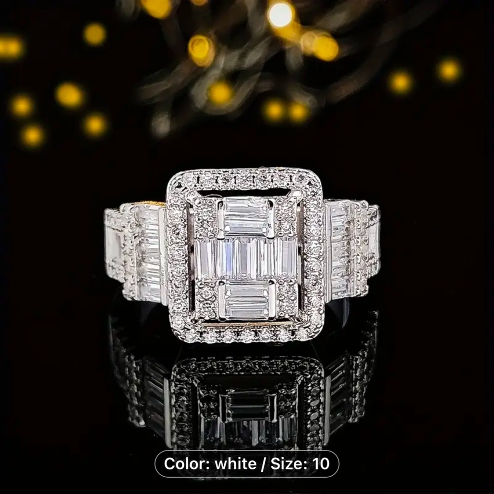 Visually Appealing Luxury Mossanite Engagement Ring -